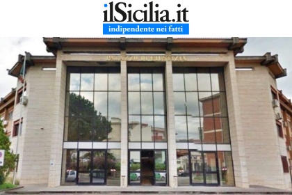 Patti (ME), Picchiava e minacciava la figlia: condannato a 3 anni